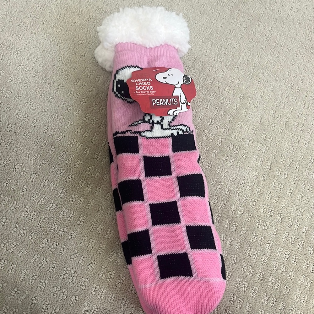 Sherpa snoopy socks
